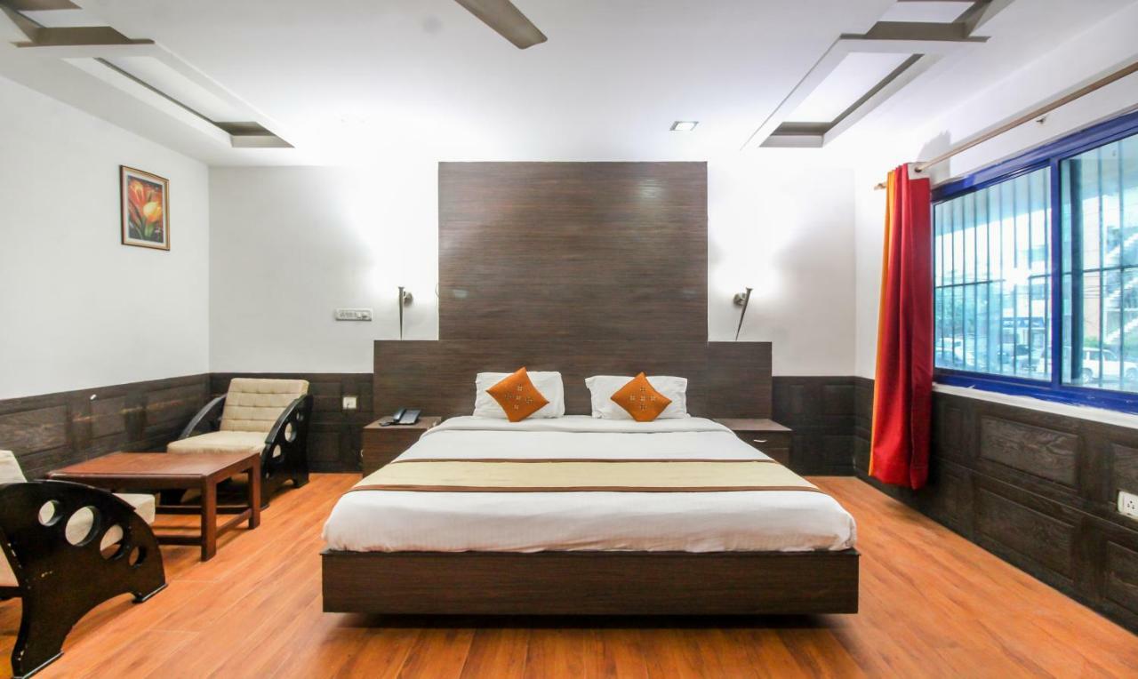 Hotel Monarch Inn Lucknow Exterior foto