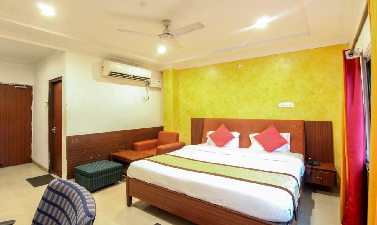 Hotel Monarch Inn Lucknow Exterior foto